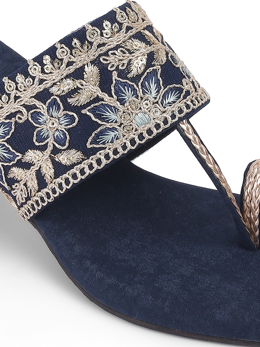 Golden Hour: Everyday Sandals Footwear