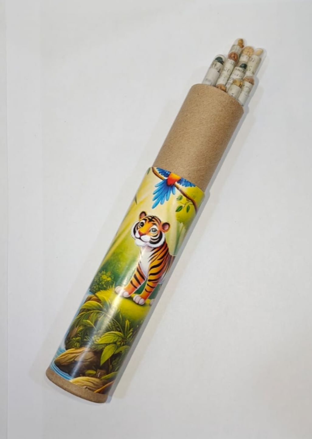 Vibrant Jungle Black Paper Plantable Pencil-black Lead 